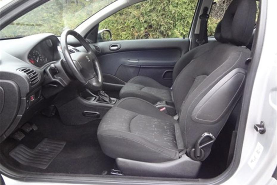 Peugeot 206 billede 10