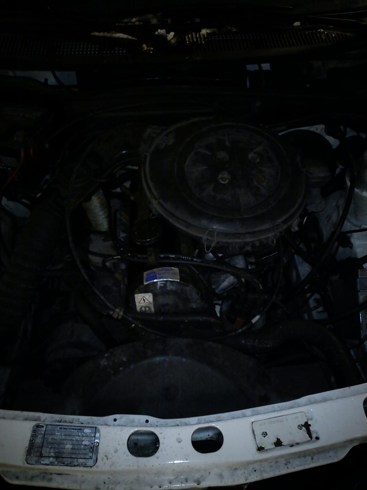 Ford Sierra 2.0 OHC (solgt) billede 8