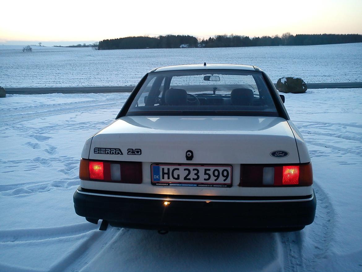 Ford Sierra 2.0 OHC (solgt) billede 2