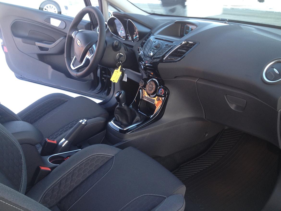 Ford Fiesta Sport *Solgt* billede 9