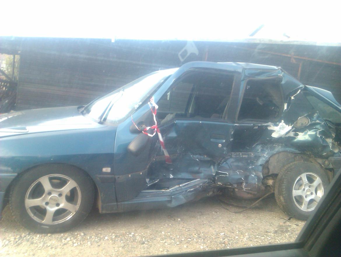 Peugeot 306 1,6 stylen "Død&savnet - sådan går det jo desvære billede 11
