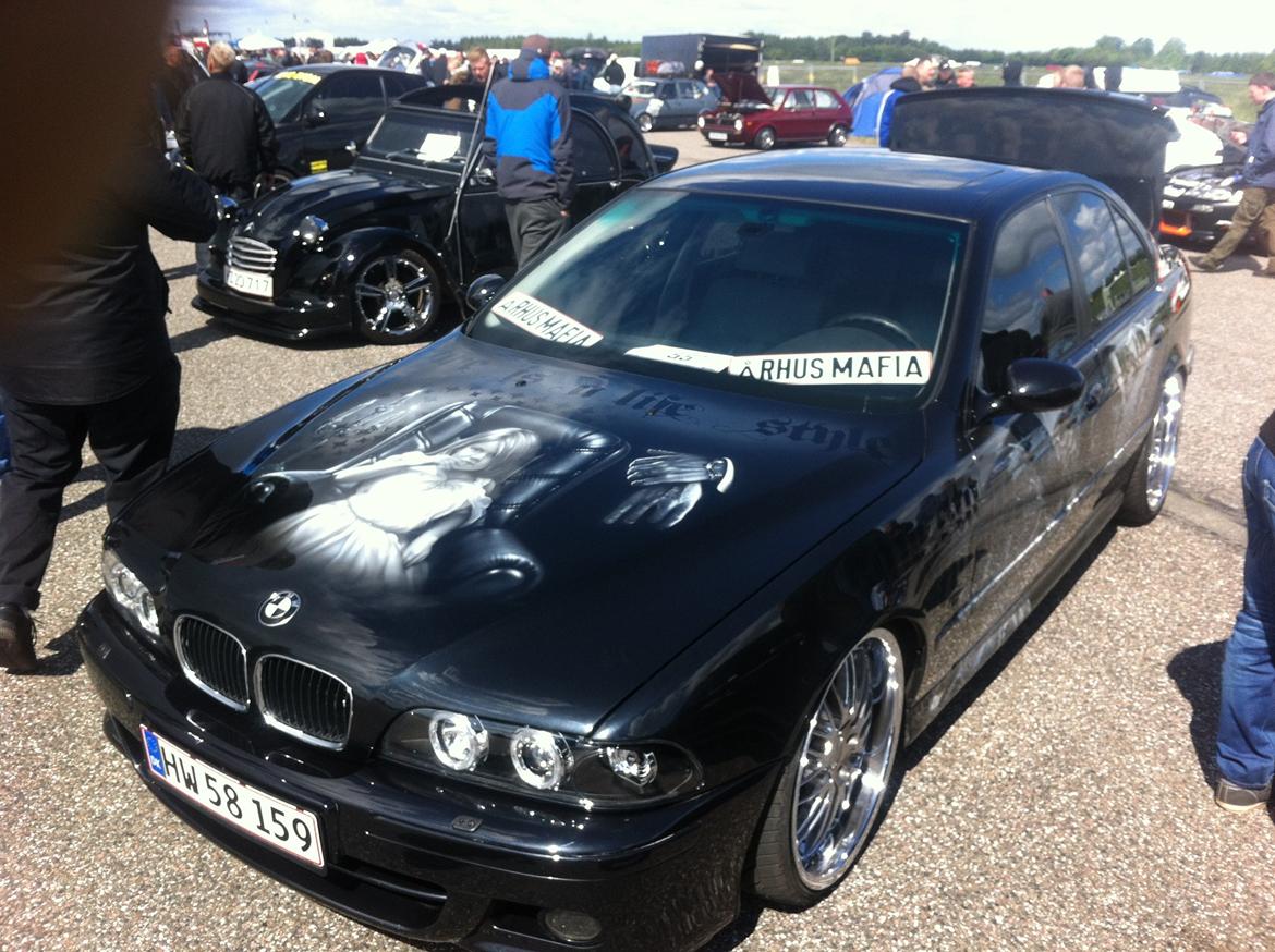 BMW 540i V8 billede 2