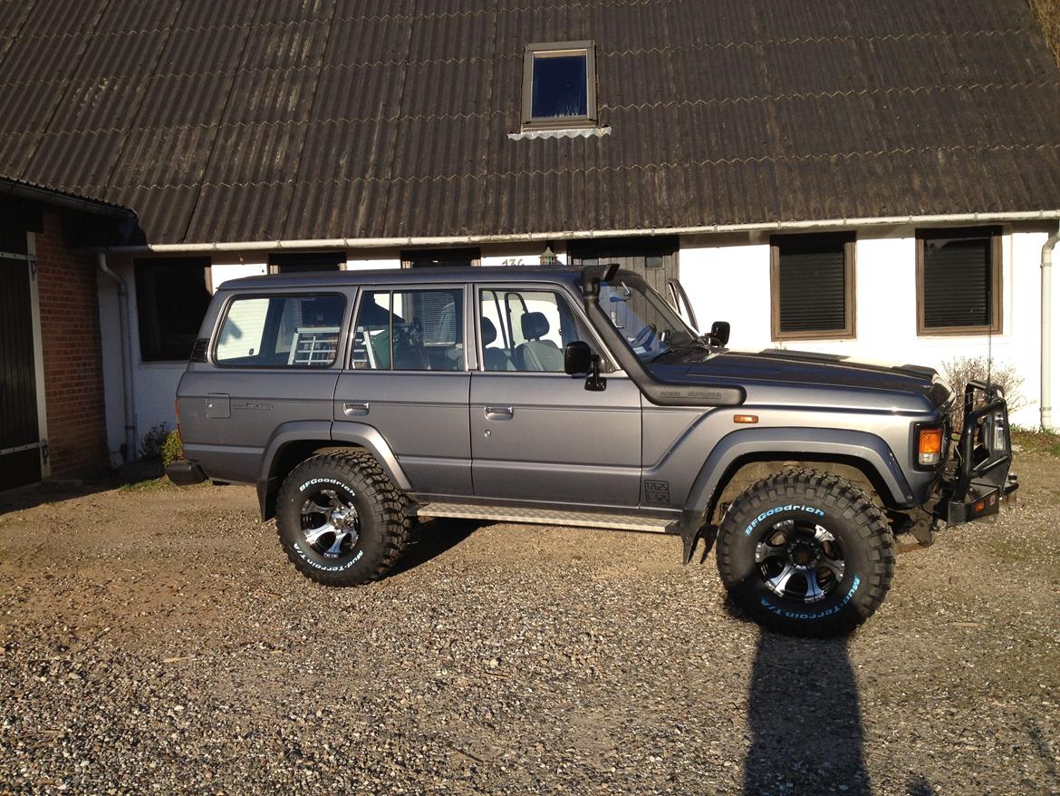 Toyota Landcruiser HJ 61 billede 1