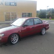 Toyota Corolla 1.6 Sedan