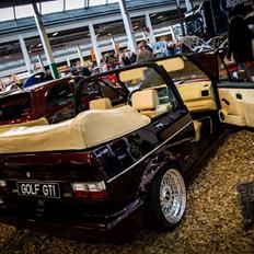 VW Golf 1 Cabriolet LowRider
