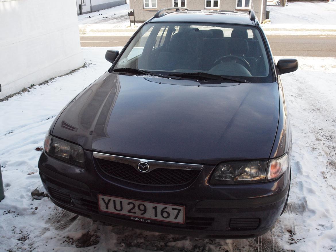 Mazda 626 1.8i LX st. car *SOLGT* billede 1