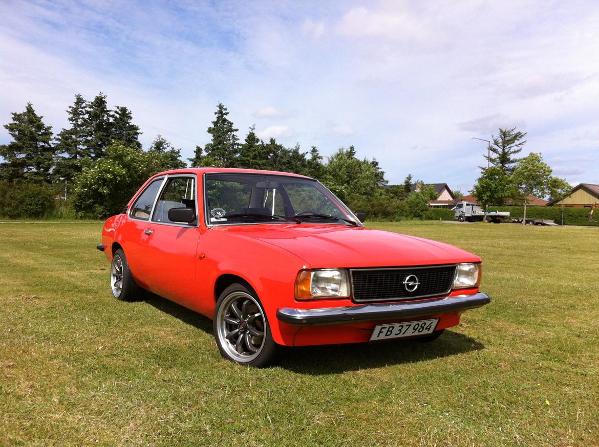 Opel Ascona B billede 2