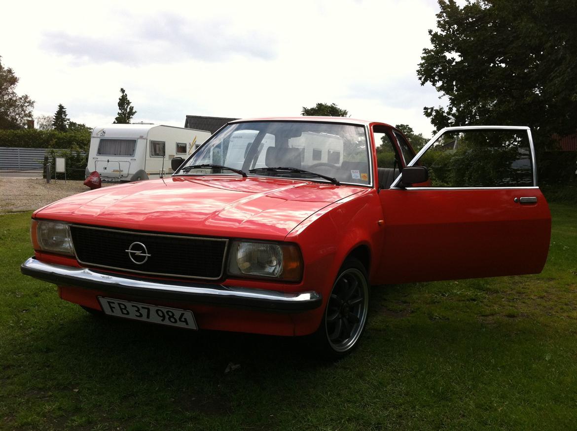 Opel Ascona B billede 6