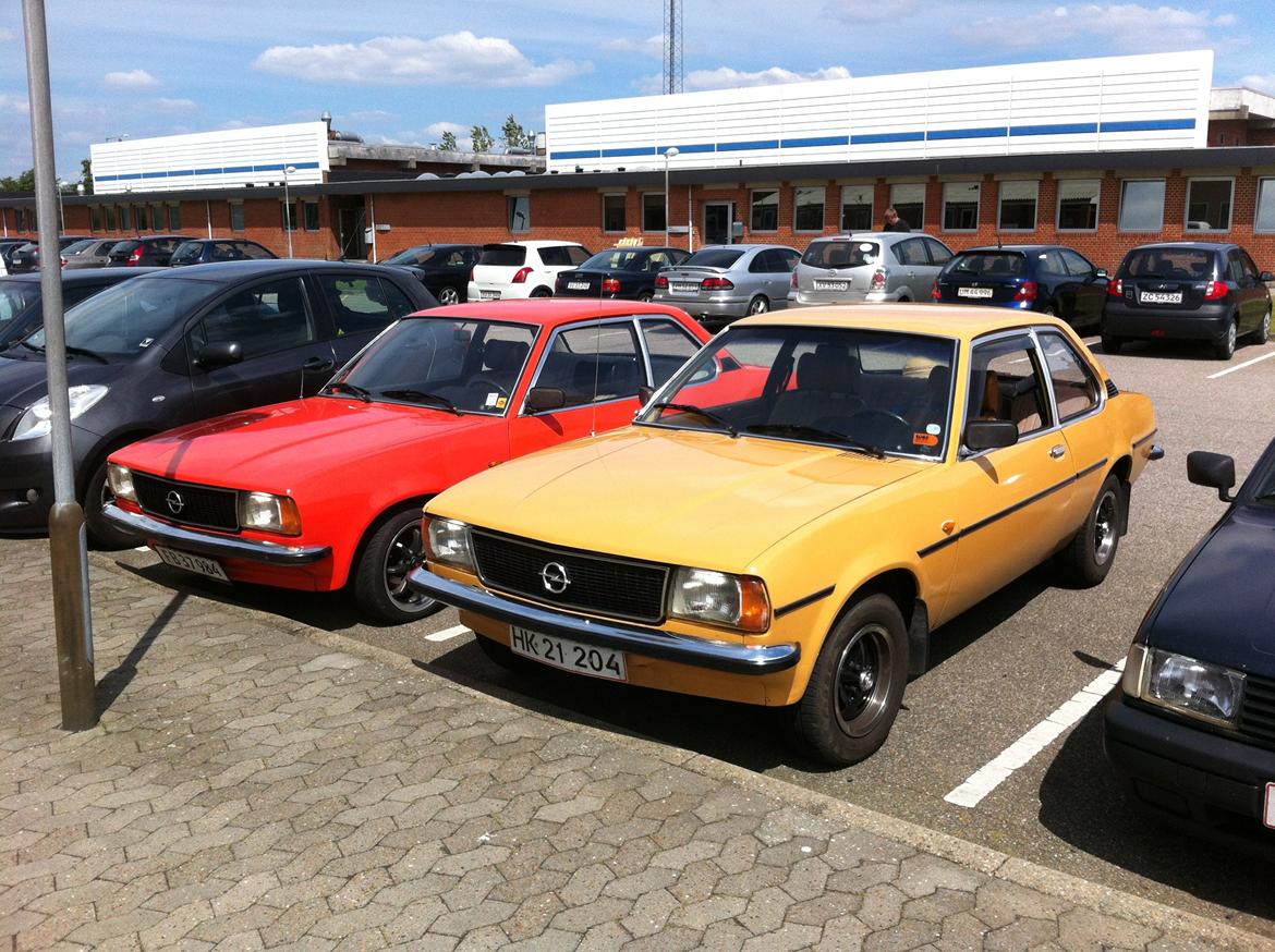 Opel Ascona B - Billede fra Teknisk Skole i Skjern. billede 9