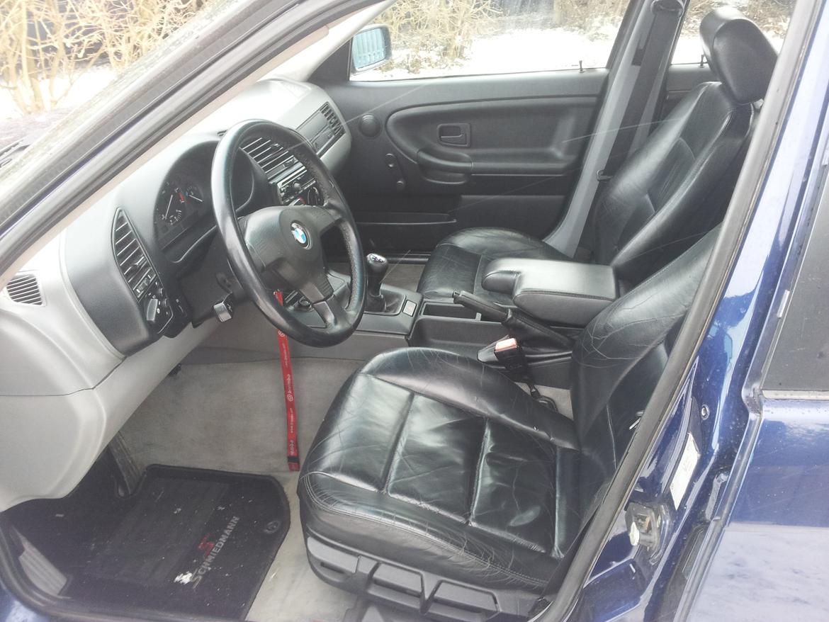 BMW E36 320i billede 8