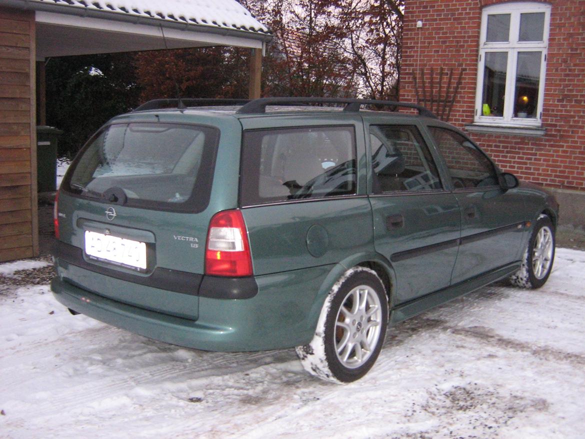 Opel vectra b caravan billede 2