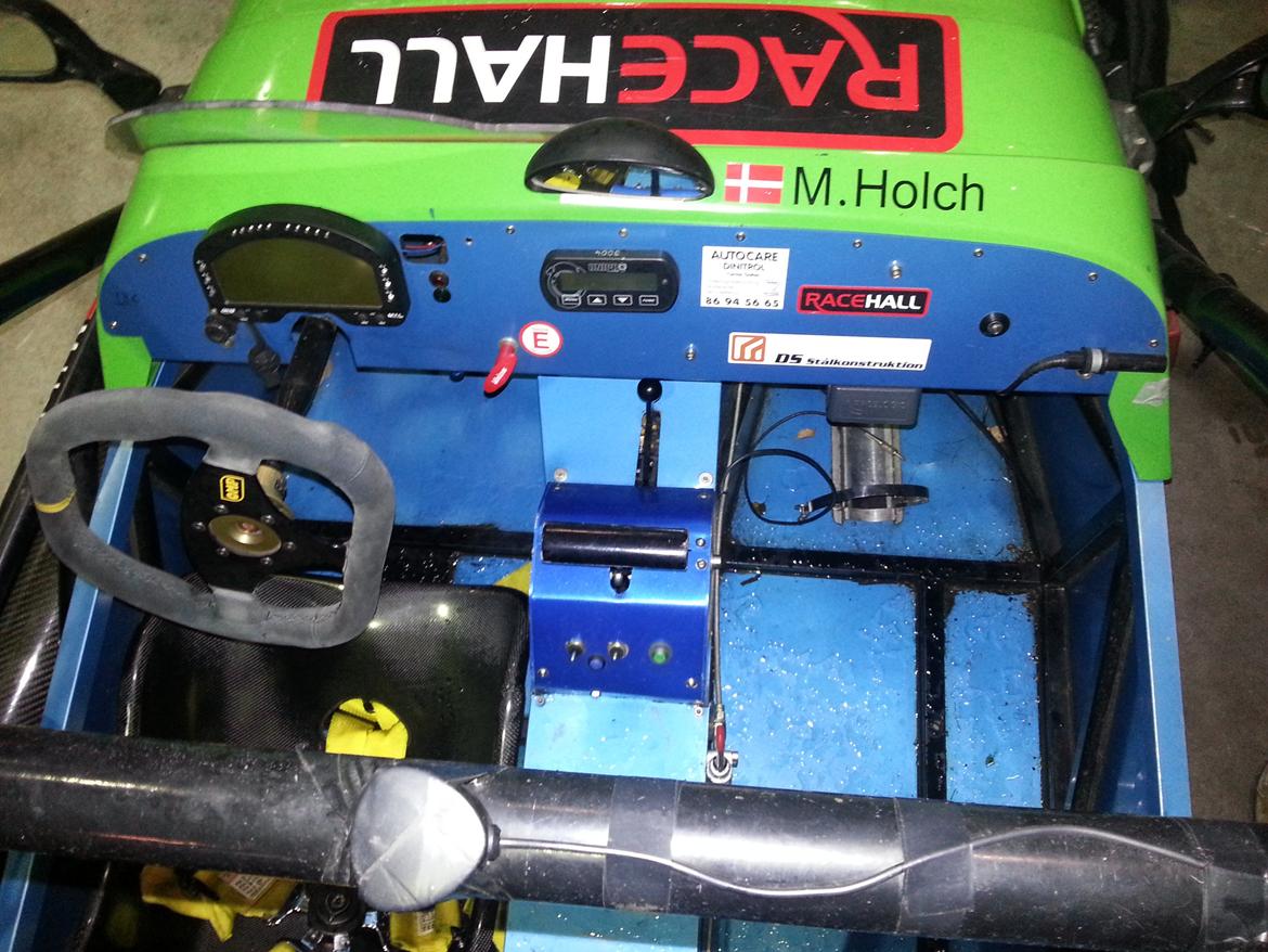 Lotus Super Seven (Replica) - interiøret i en Syver er simpel, men virker. billede 5