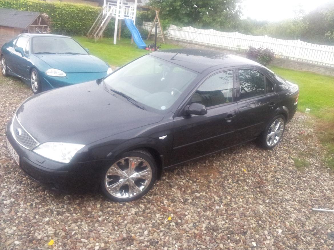 Ford Mondeo 2,0 Ghia billede 5