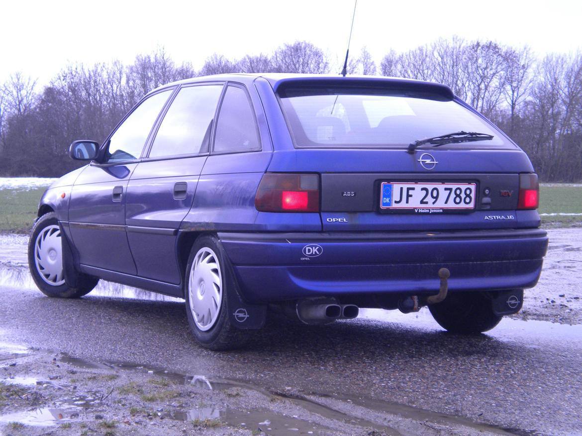 Opel Astra f 1.6 16v ecotech billede 3