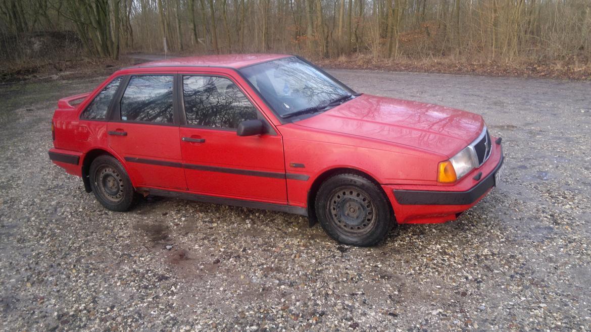 Volvo 440 DL (1.8) billede 2