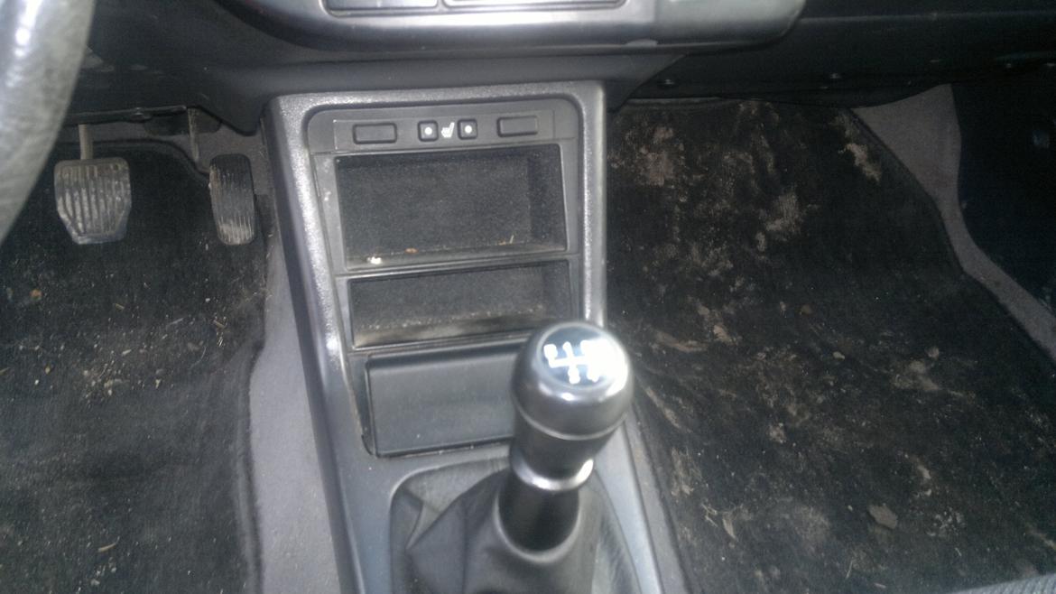 Volvo 440 DL (1.8) billede 8