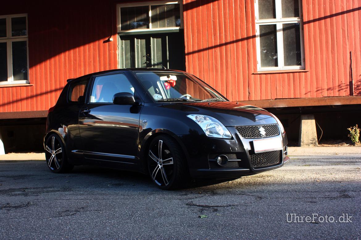 Suzuki Swift 1,6 Sport billede 1