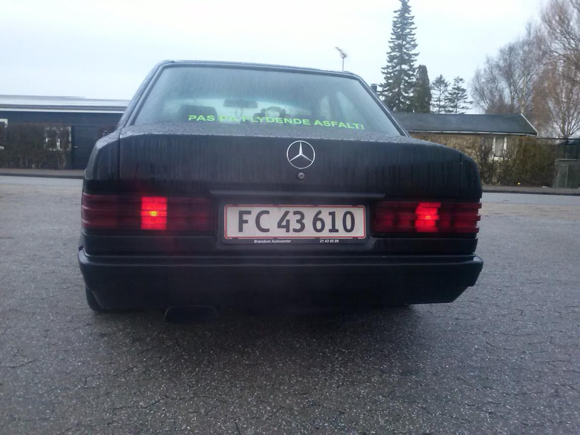 Mercedes Benz 190e the black widow - dejlig mås  billede 14