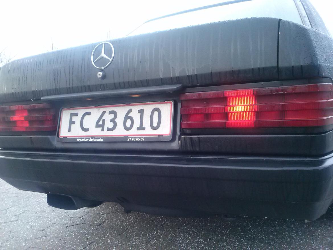 Mercedes Benz 190e the black widow - måssen med kleemann rørhale  billede 15