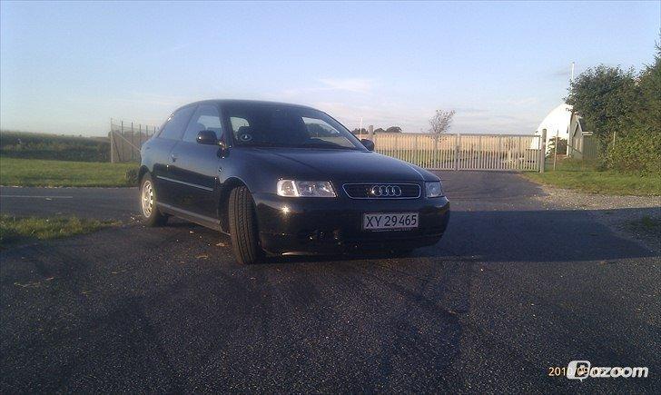 Audi A3 1.6 16V billede 2