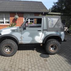 Suzuki sj 413 samurai