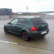VW Golf IV 1,6 SR (SOLGT)