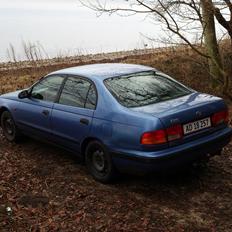 Toyota Carina E
