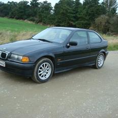 BMW E36 316i Compact