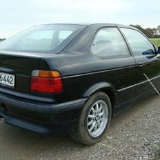BMW E36 316i Compact