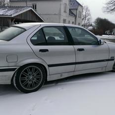 BMW E36 325I