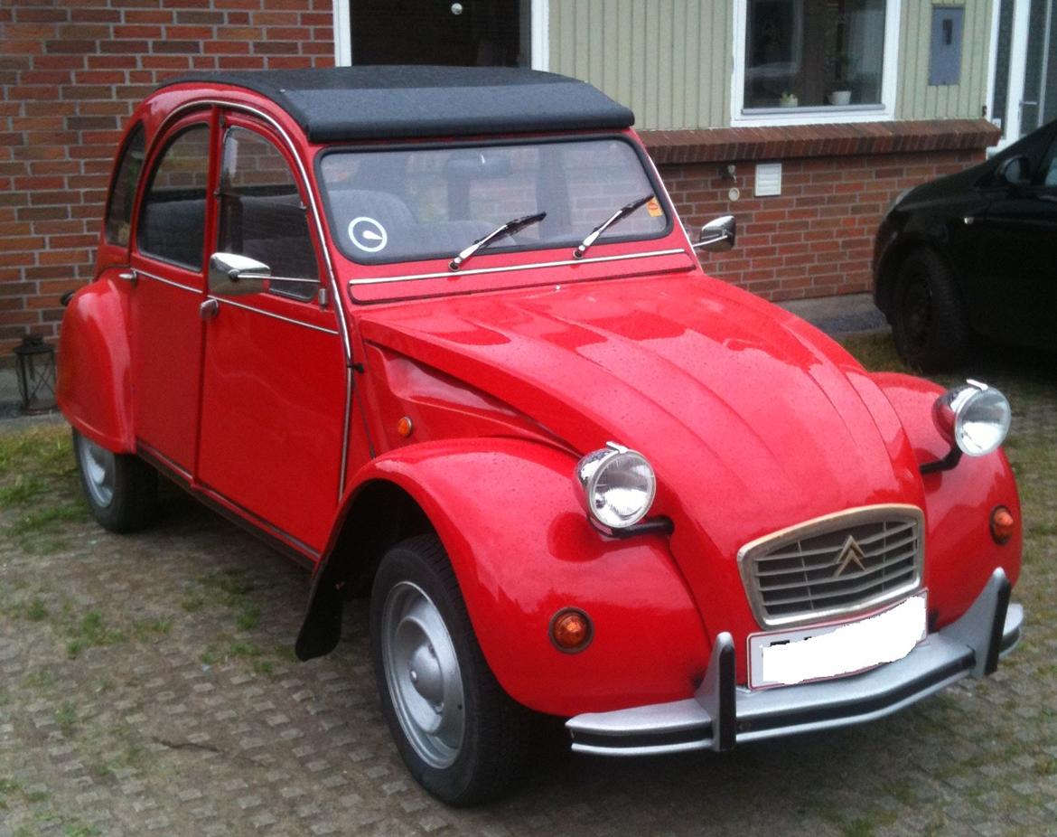 Citroën 2CV 6Club - Når regnen perler af. billede 4