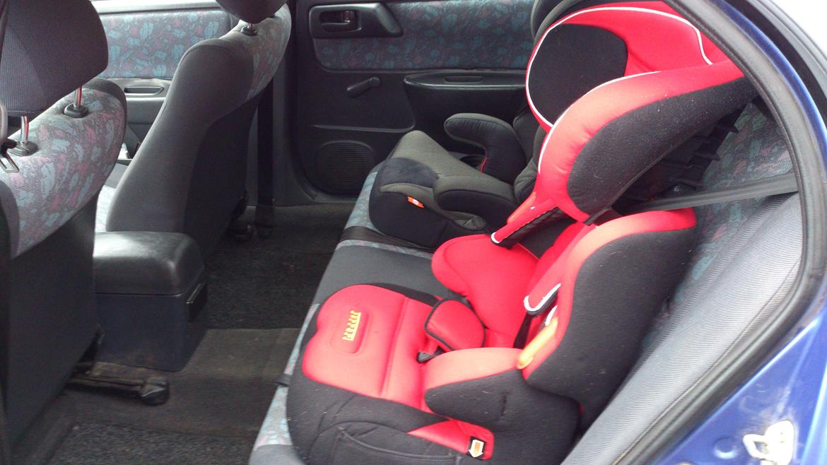 Toyota Carina E billede 13