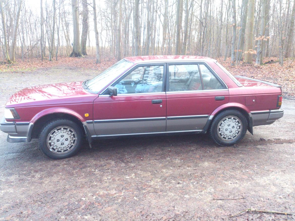 Nissan bluebird U11 billede 2