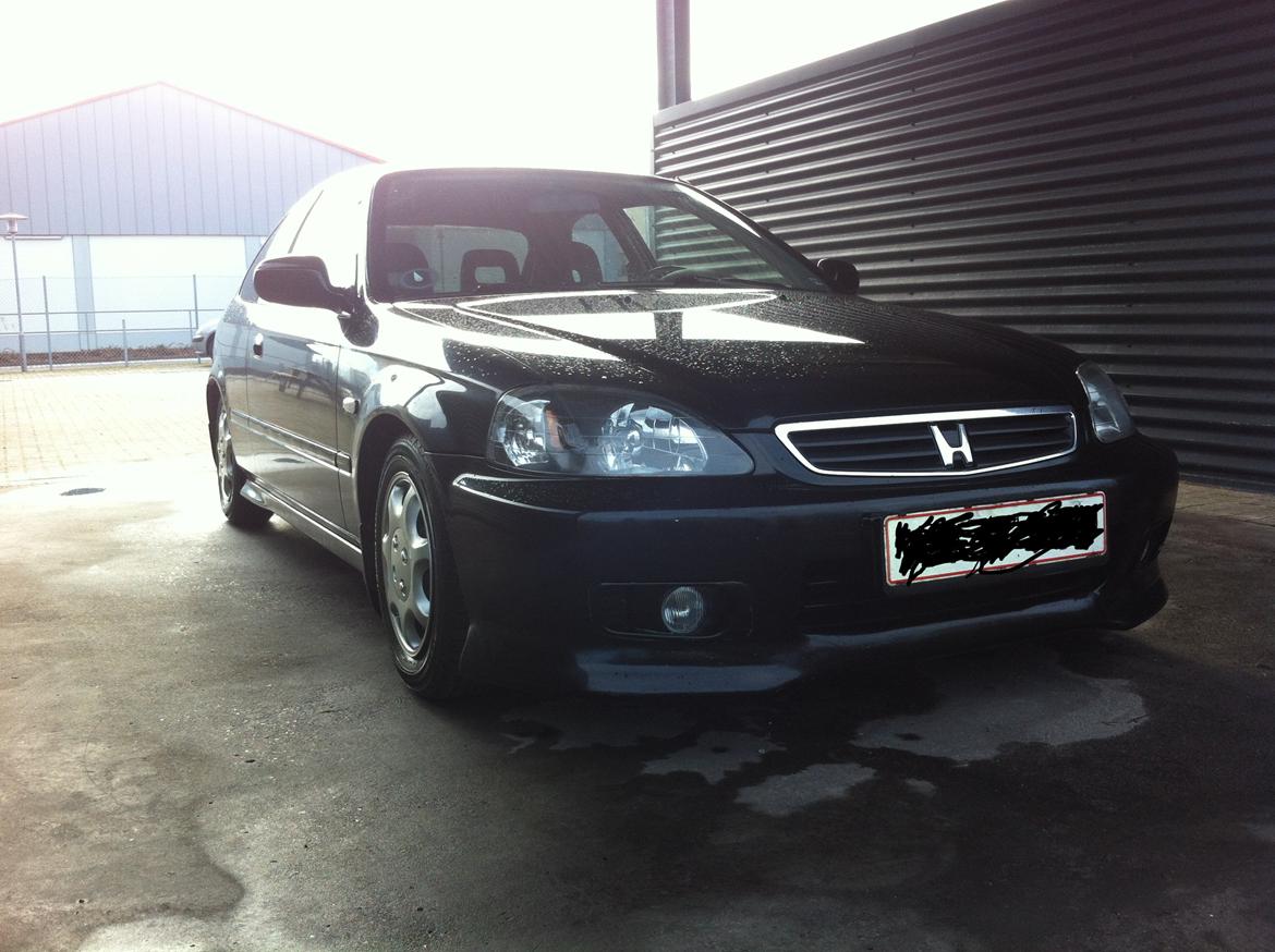 Honda Civic 1.5 VTEC-E billede 1