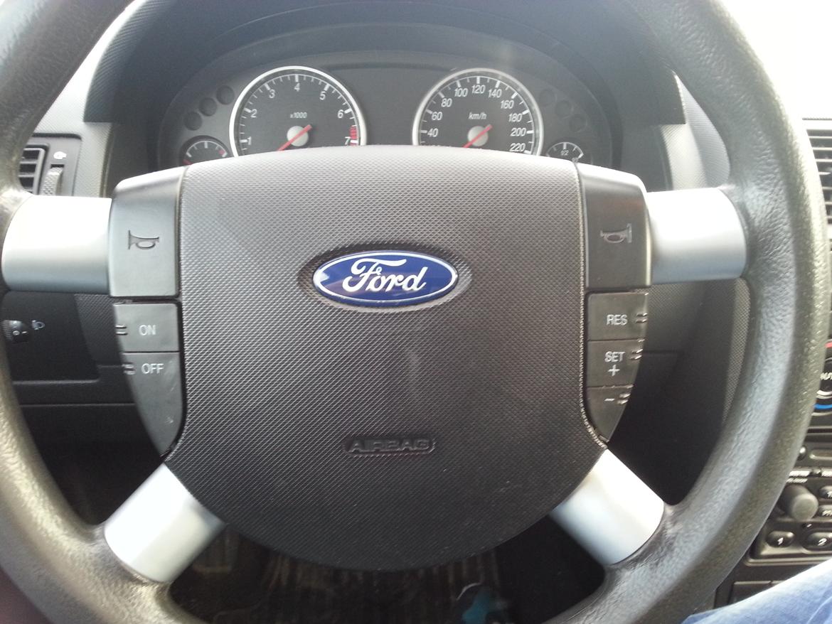 Ford Mondeo Solgt billede 16