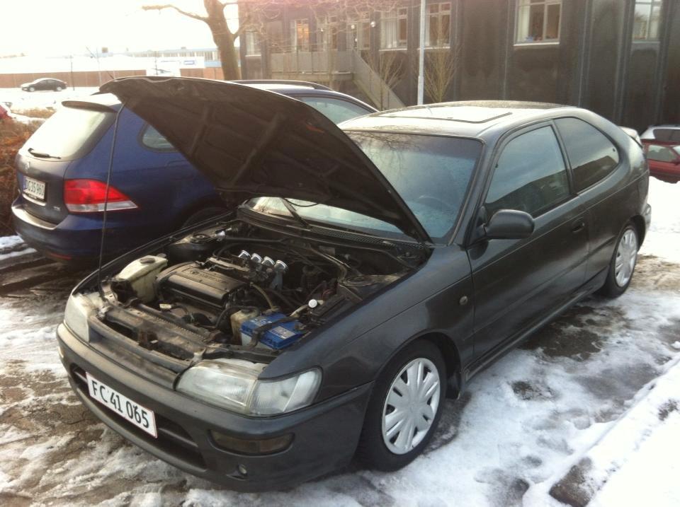 Toyota Corolla 20v Blacktop - 6 speed billede 1