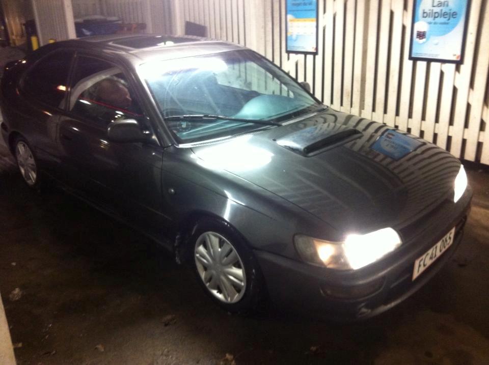 Toyota Corolla 20v Blacktop - 6 speed billede 2