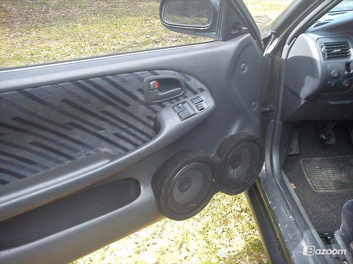 Toyota Corolla 20v Blacktop - 6 speed billede 3