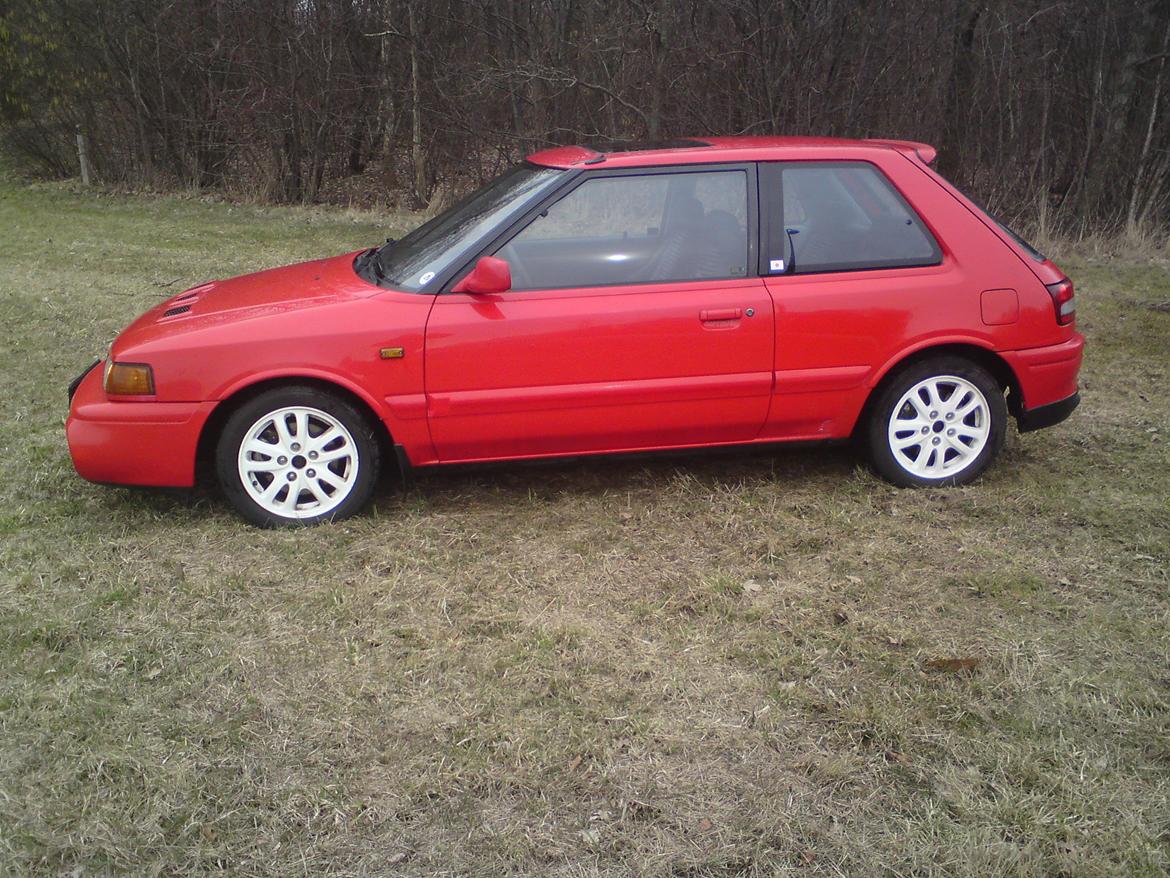 Mazda 323  billede 6