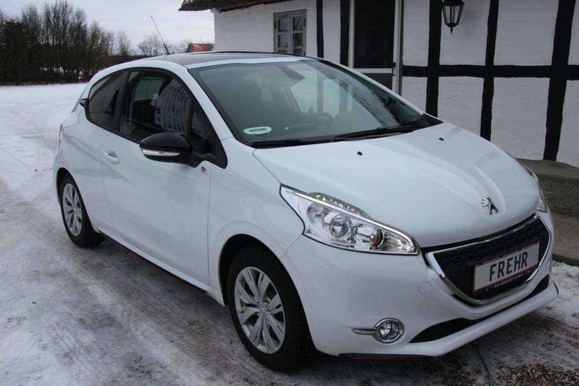 Peugeot 208 billede 3