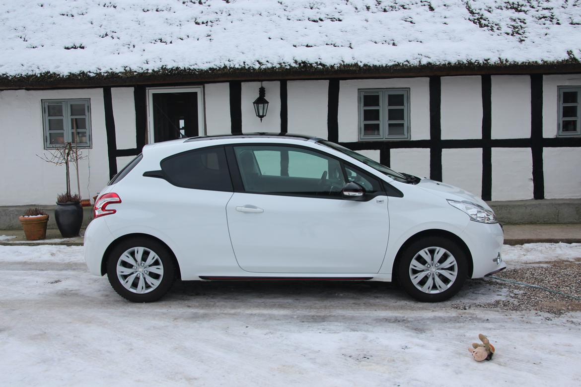 Peugeot 208 billede 4