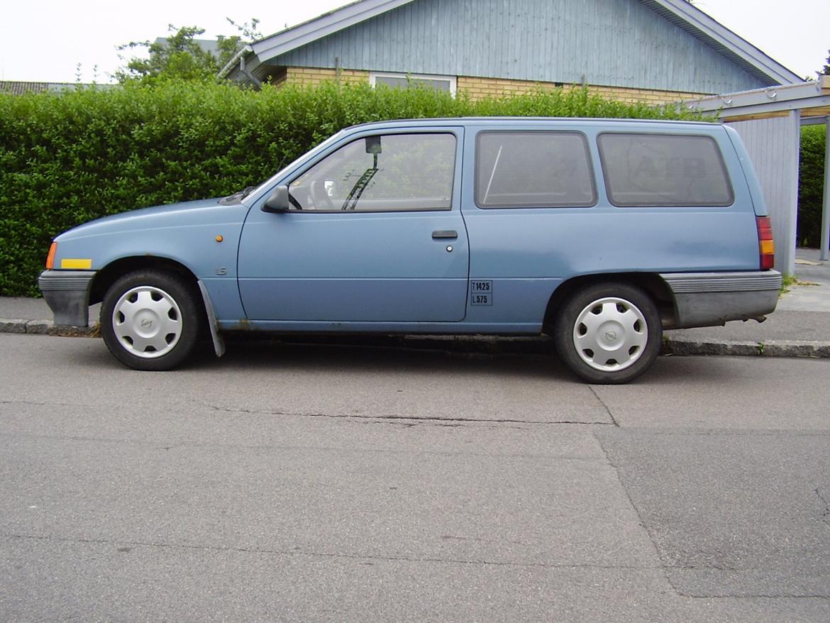 Opel Kadett E van billede 7