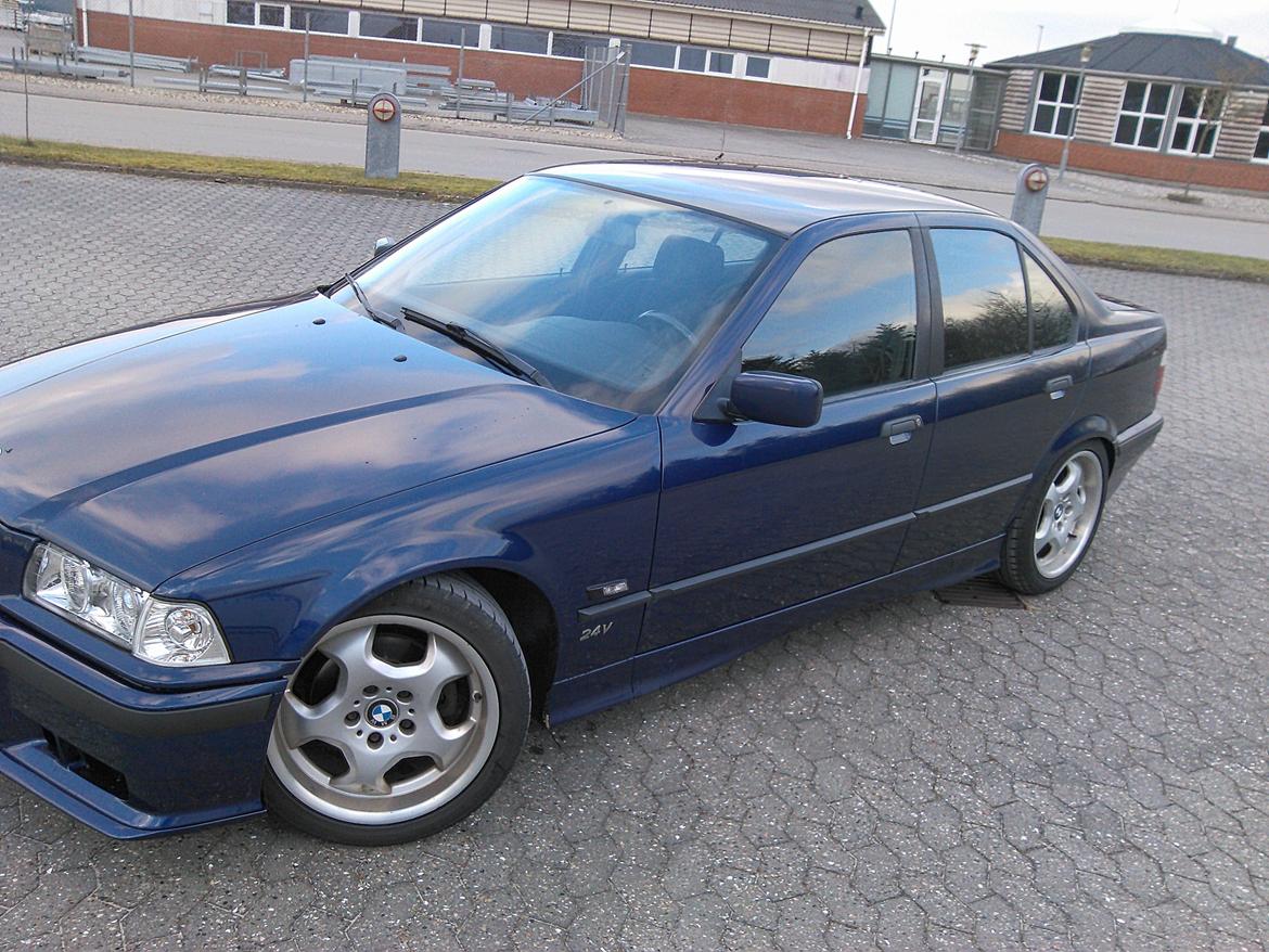 BMW E36 billede 2