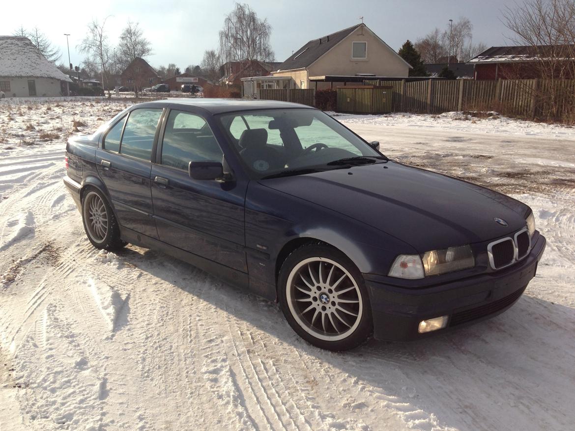 BMW E36 320i billede 3