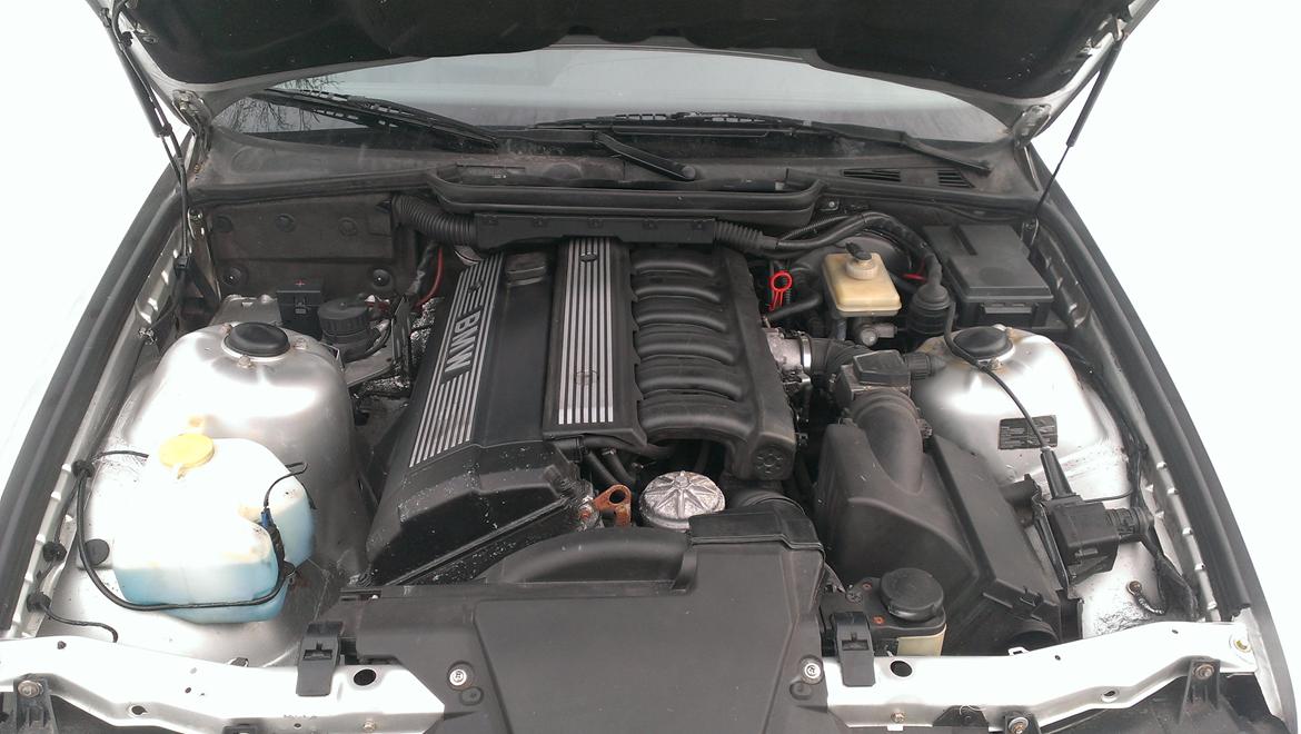 BMW E36 325I billede 4