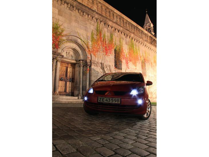 {{currentPhoto.altText}} billede {{currentPhoto.number}}