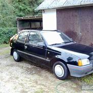 Opel kadett E 1,6 s