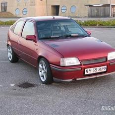 Opel Kadett GSI 16 v *SOLGT*