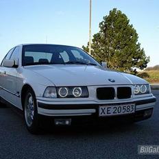 BMW 318i