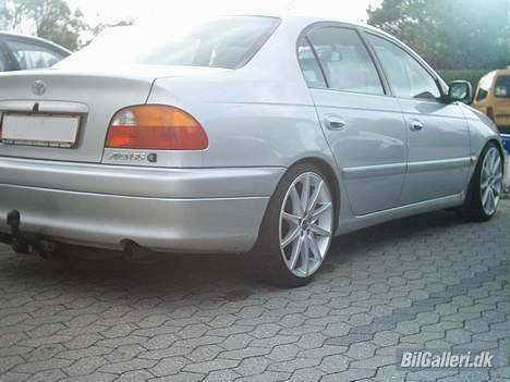 Toyota Avensis billede 5